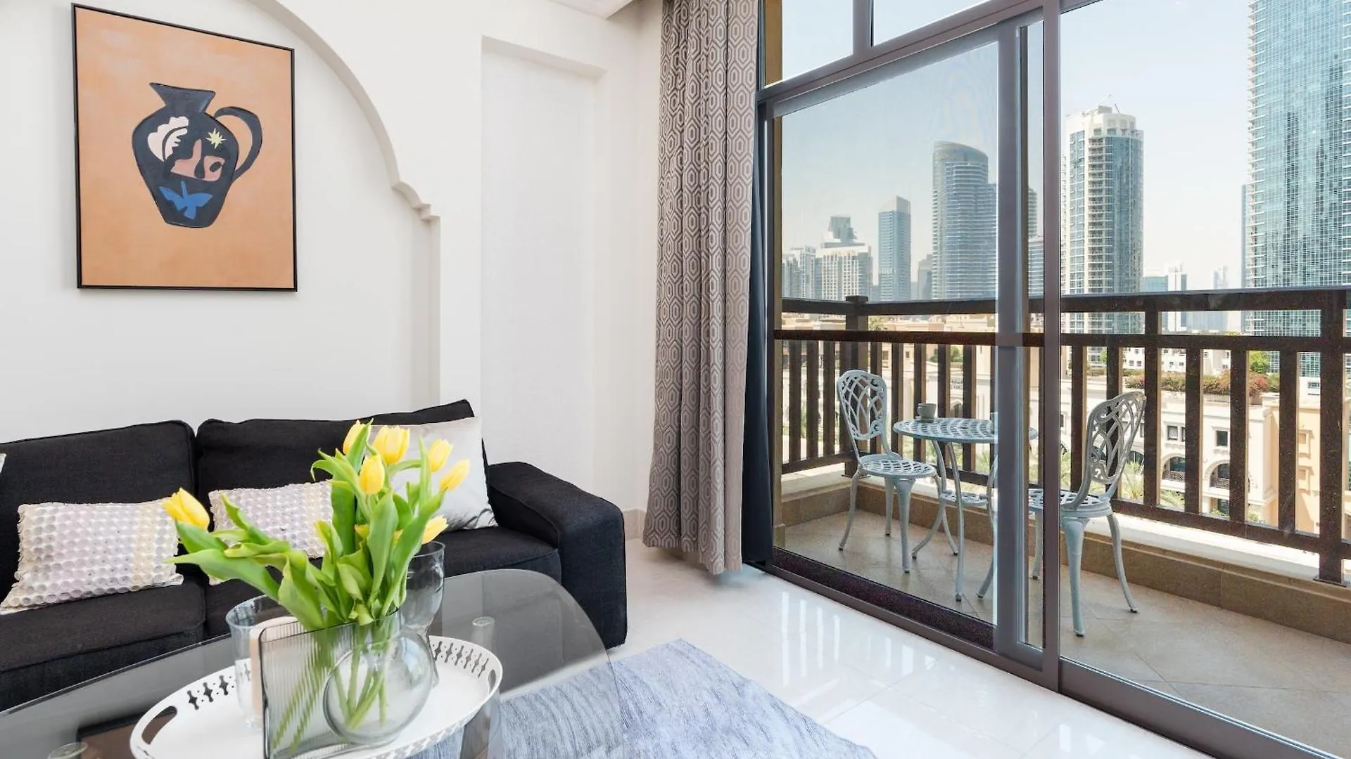 Souq Al Bahar & Downtown - Cityapartmentstay Dubai